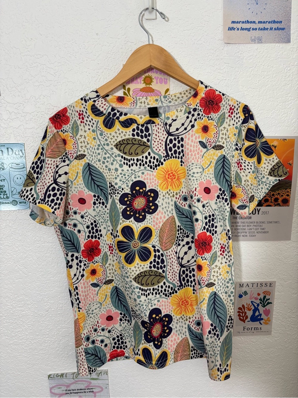 Women's Floral Print Short Sleeve Top in Multi